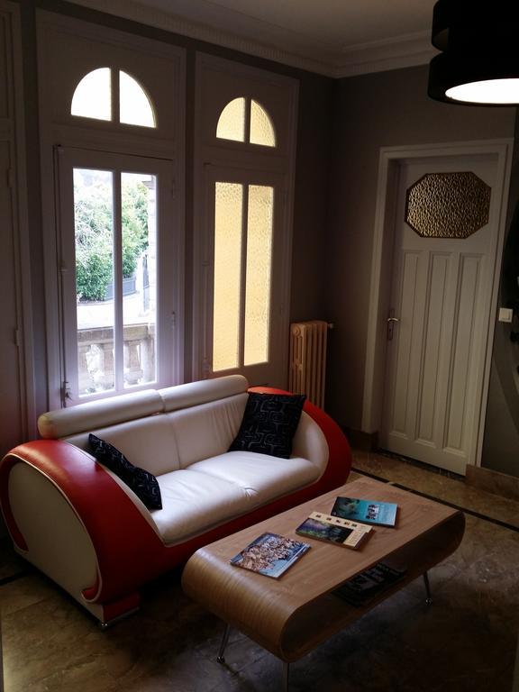 Le Castel 2*